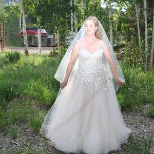 Gorgeous Cream Wedding Dress by LianCarlo